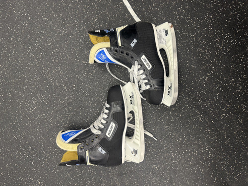Vist Large View of Product Image Which is Used Bauer SUPREME CUSTOM 3000 Senior Hockey Skate Senior 8