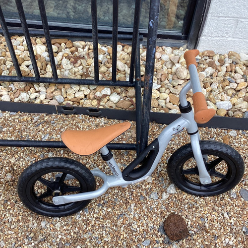 Vist Large View of Product Image Which is Used CHILLAFISH Balance Bike Boys Black 12"