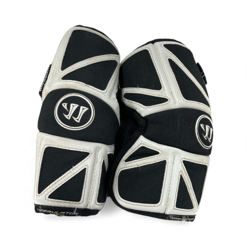 Vist Large View of Product Image Which is Used Warrior BURN Lacrosse Shoulder Pads Black SM