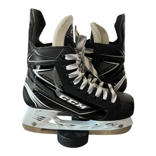Vist Large View of Product Image Which is Used CCM RIBCOR 74K Junior Hockey Skate Junior 03