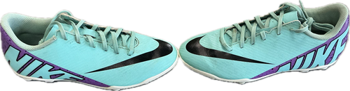 Vist Large View of Product Image Which is Used Nike Soccer Cleats Purple And Turquoise Junior 03.5