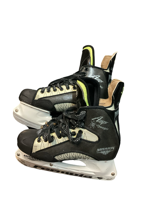 Vist Large View of Product Image Which is Used Mission AMP FLYWEIGHT Senior Hockey Skate Senior 10