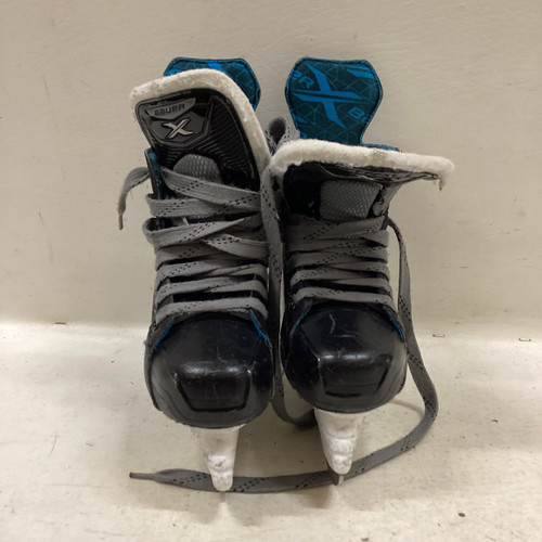 Vist Large View of Product Image Which is Used Bauer X Junior Hockey Skate Junior 02