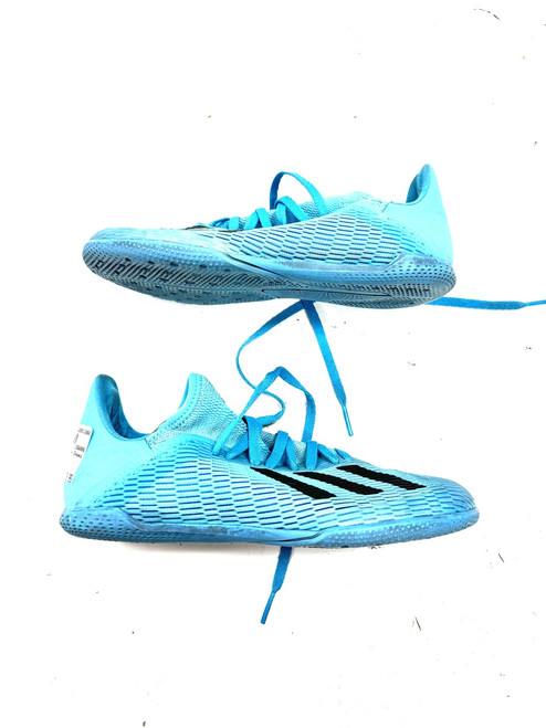Vist Large View of Product Image Which is Used Adidas Soccer Indoor Shoes Carolina Blue Junior 03.5