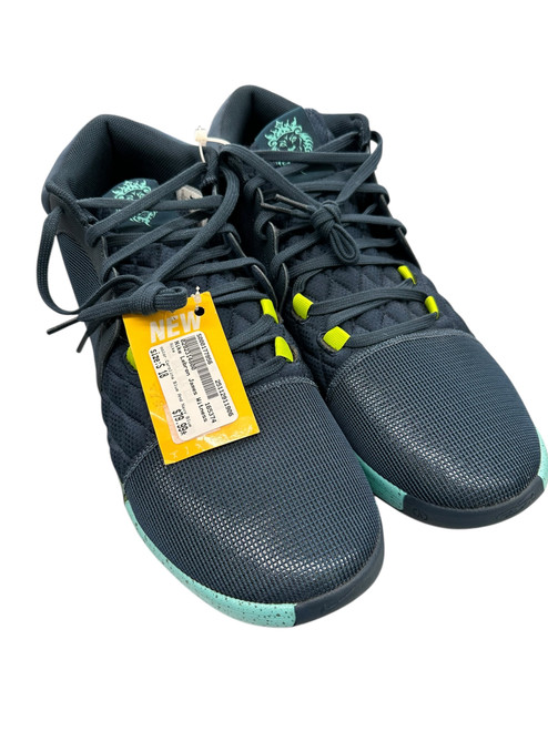 Vist Large View of Product Image Which is Used Nike Lebron James Witness  VIII Senior 18