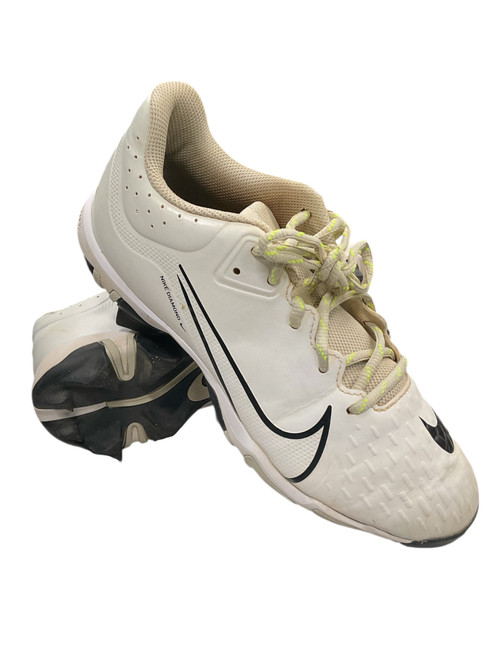 Vist Large View of Product Image Which is Used Nike HYPERDIAMOND 4 BB/SB Cleats White Senior 7.5