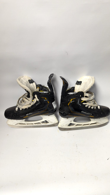 Vist Large View of Product Image Which is Used Bauer M5 PRO JR SKATES Junior Hockey Skate Junior 03.5
