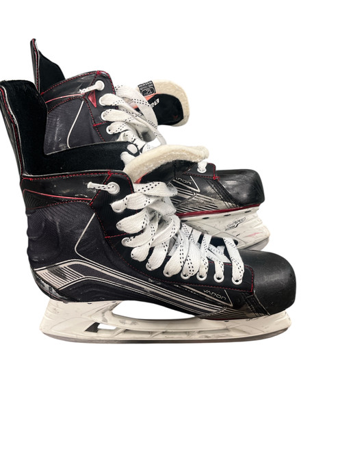 Vist Large View of Product Image Which is Used Bauer VAPOR Senior Hockey Skate Senior 12