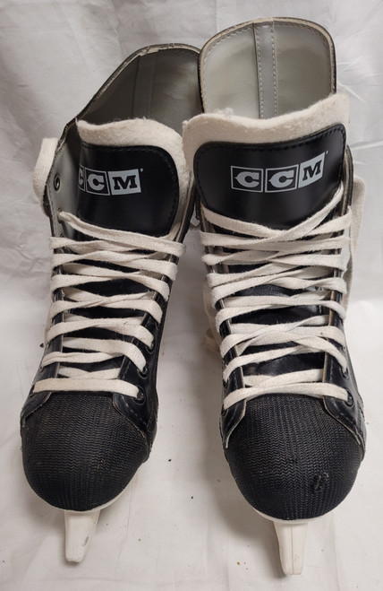 Vist Large View of Product Image Which is Used CCM SPORT PRO 250 Intermediate Hockey Skate Intermediate 5.0