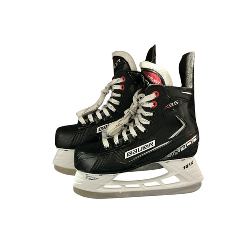 Vist Large View of Product Image Which is Used Bauer VAPOR X3.5 Junior Hockey Skate Junior 03.5