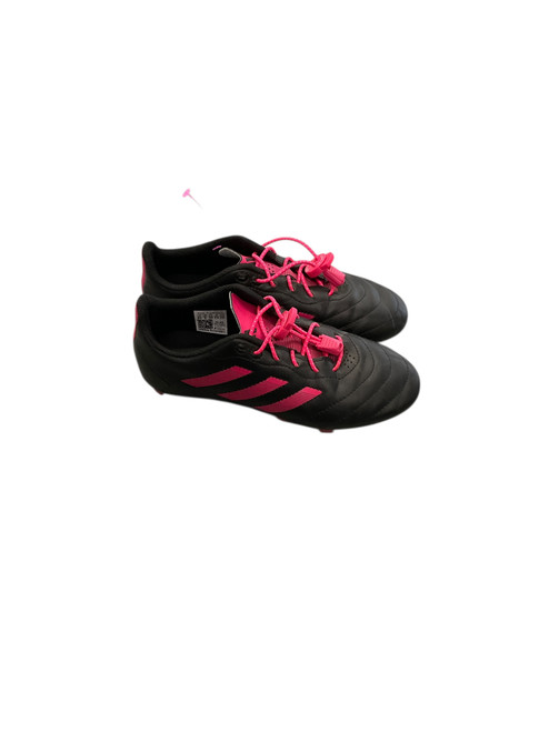 Vist Large View of Product Image Which is Used Adidas Soccer Cleats Black And Pink Junior 02.5