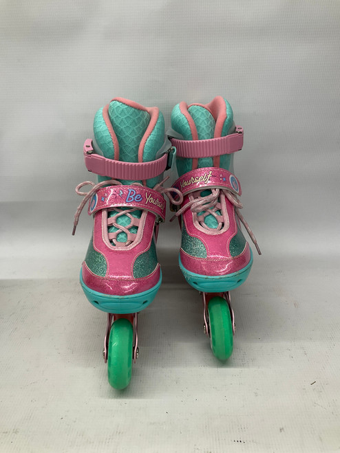 Vist Large View of Product Image Which is Used GLAM ADJ 4-7 Junior Rec Fitness Skates Teal Adjustable