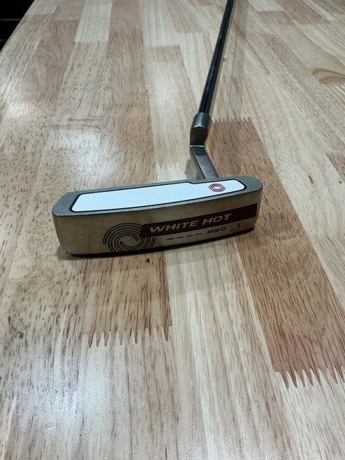Vist Large View of Product Image Which is Used Odyssey WHITE  PRO 1 Mens Putter RH