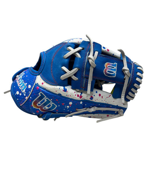 Vist Large View of Product Image Which is NEW  Wilson A2000 LTM H12 RH Throw Fastpitch Gloves White And Royal Blue 12"