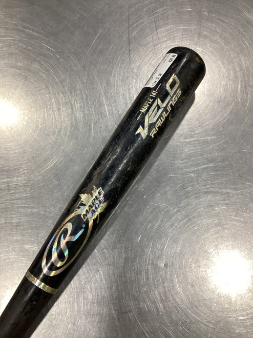 Vist Large View of Product Image Which is Used Rawlings VELO BB/SB Wood Bat 32"