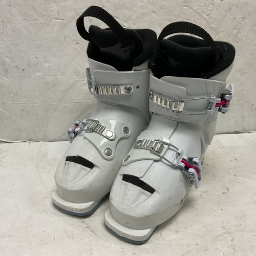 Vist Large View of Product Image Which is Used Atomic HAWX GIRL 2 Girls DH Ski Boot White And Carolina Blue 205 MP - J01
