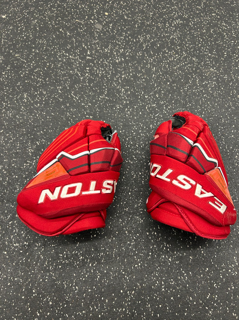 Vist Large View of Product Image Which is Used Easton STEALTH 85S Senior Gloves Red 14"