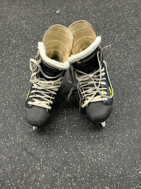 Vist Large View of Product Image Which is Used Graf SUPRA 502 Senior Hockey Skate Senior 8