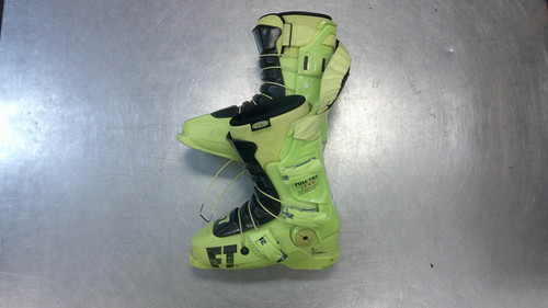 Vist Large View of Product Image Which is Used Full Tilt DROP KICK Mens DH Ski Boot Yellow 270 MP - M09 - W10