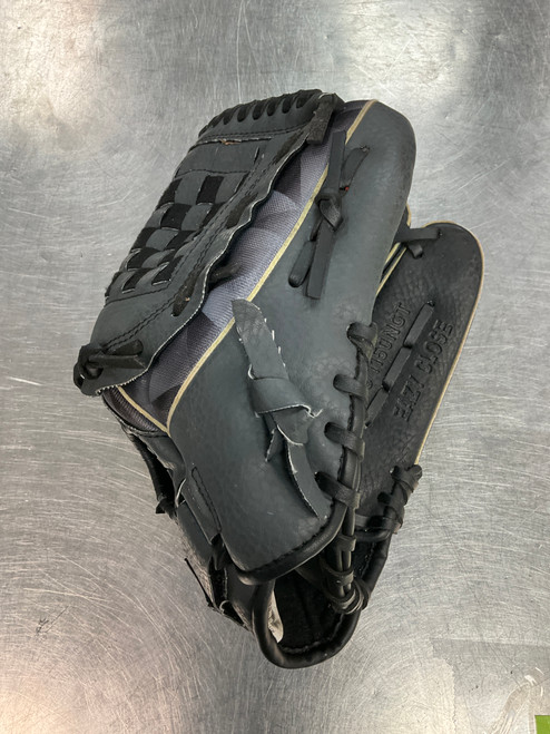 Vist Large View of Product Image Which is Used Adidas TS 1150NGT GLOVE BB/SB Glove RH Throw Black 11 1/2"