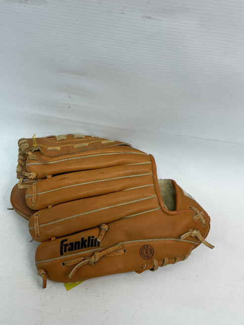 Vist Large View of Product Image Which is Used Franklin FIELD MASTER BB/SB Glove RH Throw Brown 11 1/2"
