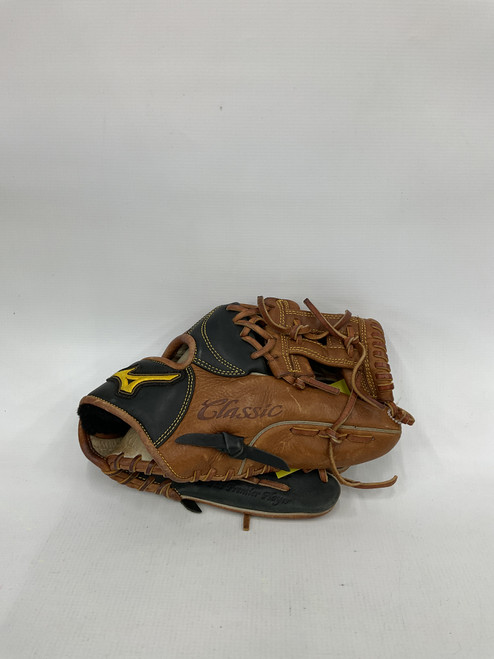 Vist Large View of Product Image Which is Used Mizuno GCP66S2 BB/SB Glove LH Throw Brown 11 1/2"