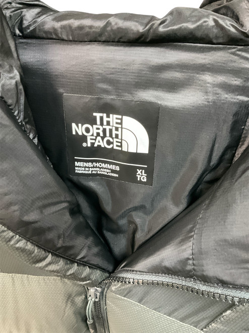 Vist Large View of Product Image Which is Used North Face Outerwear Heavy Jacket M Black XL