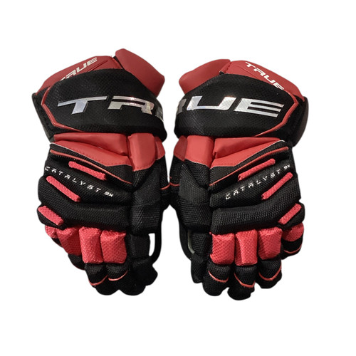 Vist Large View of Product Image Which is Used True 9X Junior Gloves None 11"