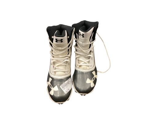 Vist Large View of Product Image Which is Used Under Armour Jr FB Cleats White Junior 06