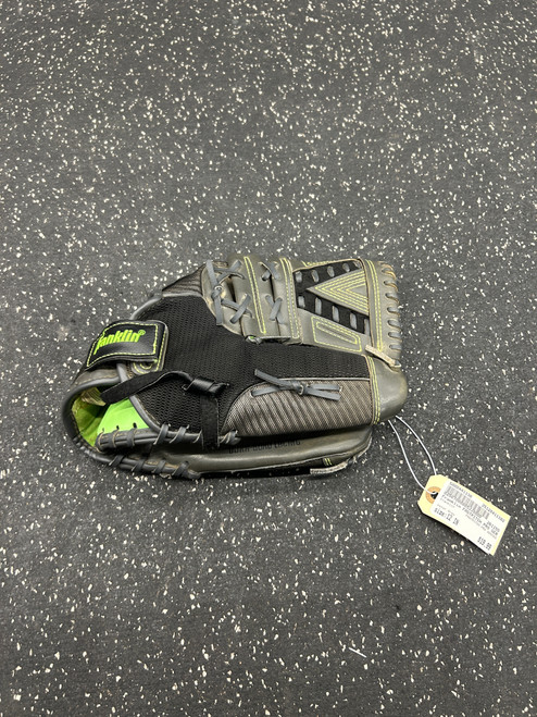 Vist Large View of Product Image Which is Used Franklin FASTPITCH PRO SERIES BB/SB Glove RH Throw Grey 12"