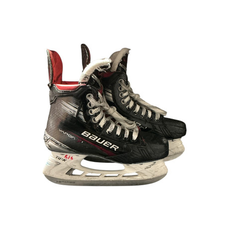 Vist Large View of Product Image Which is Used Bauer VAPOR X4 Junior Hockey Skate Junior 04.5