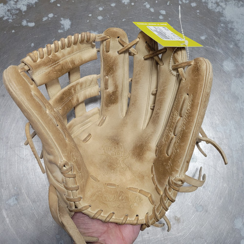 Vist Large View of Product Image Which is Used Rawlings PROR3039-6CC HOH BB/SB Glove RH Throw Tan 12 3/4"