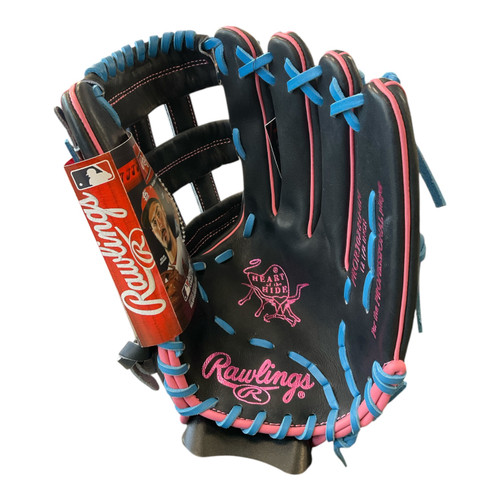 Vist Large View of Product Image Which is Used Rawlings HEART OF THE HIDE BB/SB Glove RH Throw Black 12 1/2"