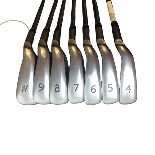 Vist Large View of Product Image Which is Used Ping G BLUE DOT Mens Iron Set RH 4I-PW