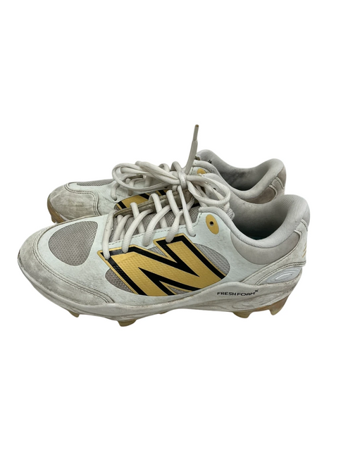 Vist Large View of Product Image Which is Used New Balance 3000V7 Mens 7.5 BB Cleats