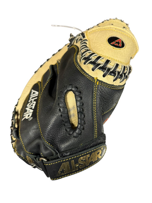 Vist Large View of Product Image Which is Used All Star MVP SERIES BB/SB Catchers RH Throw Brown 34"