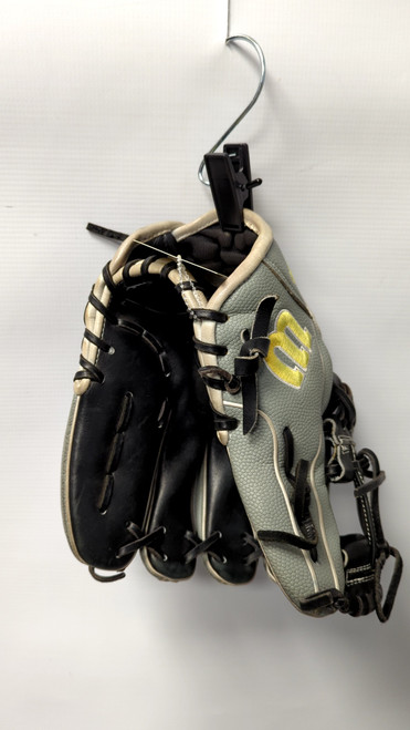 Vist Large View of Product Image Which is Used Wilson A2000 1786 BB/SB Glove RH Throw Grey 11 1/2"