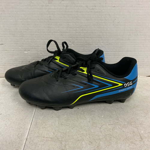 Vist Large View of Product Image Which is Used Soccer Cleats Black Junior 05.5