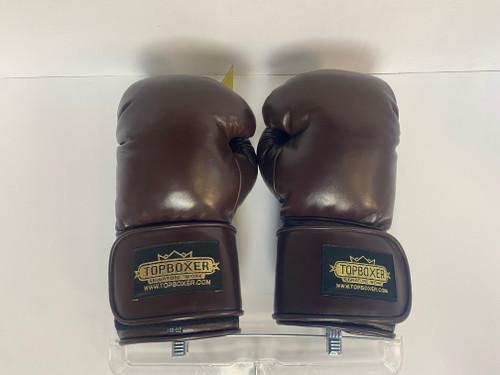 Vist Large View of Product Image Which is Used Boxing Gloves Maroon LG