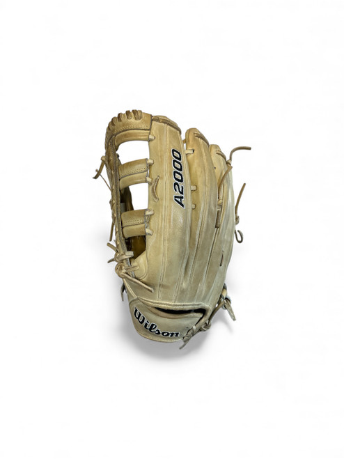 Vist Large View of Product Image Which is Used Wilson A2000 1810 Baseball Glove LH Throw Tan 12 3/4"