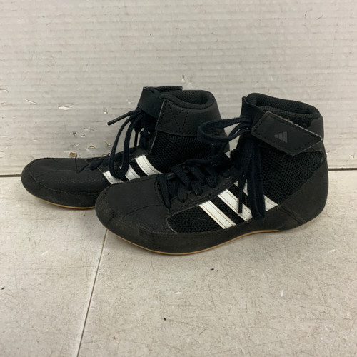 Vist Large View of Product Image Which is Used Adidas Wrestling Shoes Black Junior 01