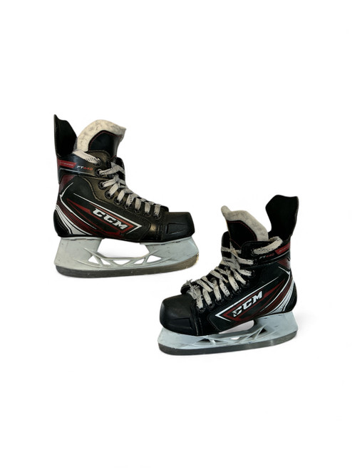 Vist Large View of Product Image Which is Used CCM FT440 Junior Hockey Skate Junior 02