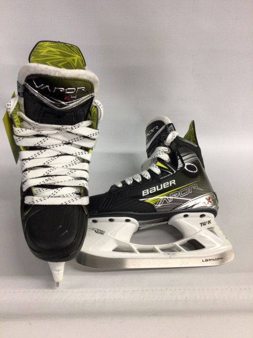 Vist Large View of Product Image Which is Used Bauer X4 Junior Hockey Skate Junior 03.5