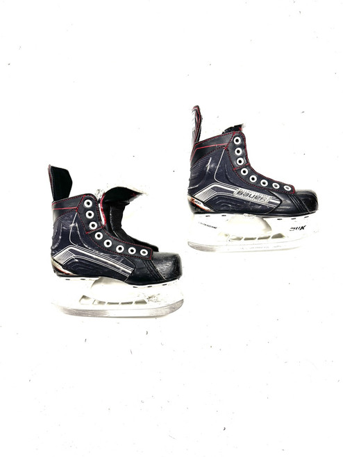 Vist Large View of Product Image Which is Used Bauer X400 Junior Hockey Skate Junior 01