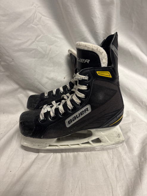 Vist Large View of Product Image Which is Used Bauer SUPREME PRO SKATES Junior Hockey Skate Junior 02
