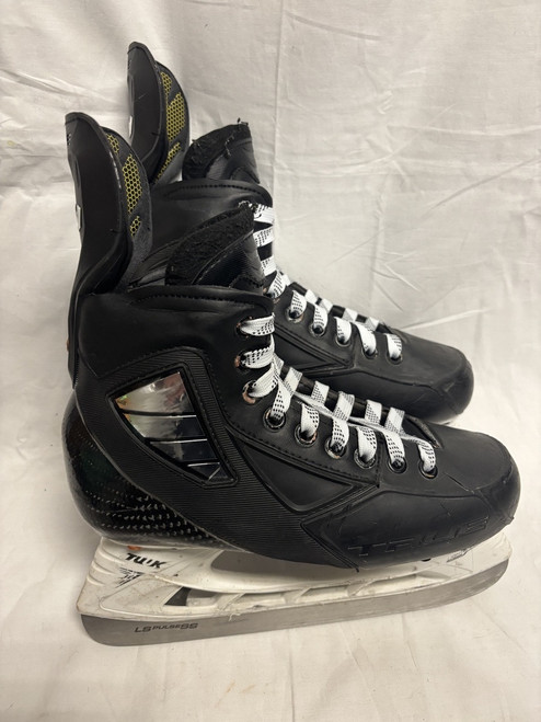 Vist Large View of Product Image Which is Used True CUSTOM SKATES Intermediate Hockey Skate Intermediate 6.0