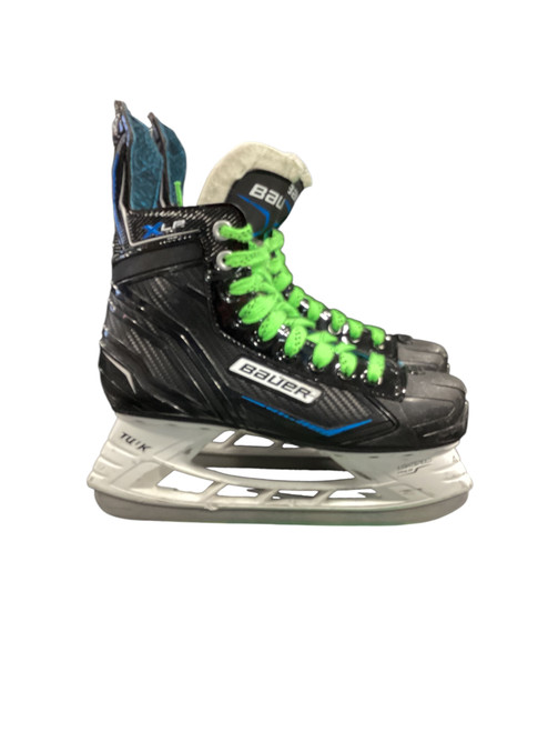 Vist Large View of Product Image Which is Used Bauer XLP Junior Hockey Skate Junior 04