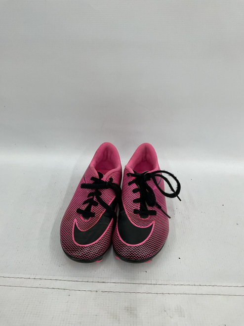 Vist Large View of Product Image Which is Used Nike Soccer Cleats Pink Junior 01.5