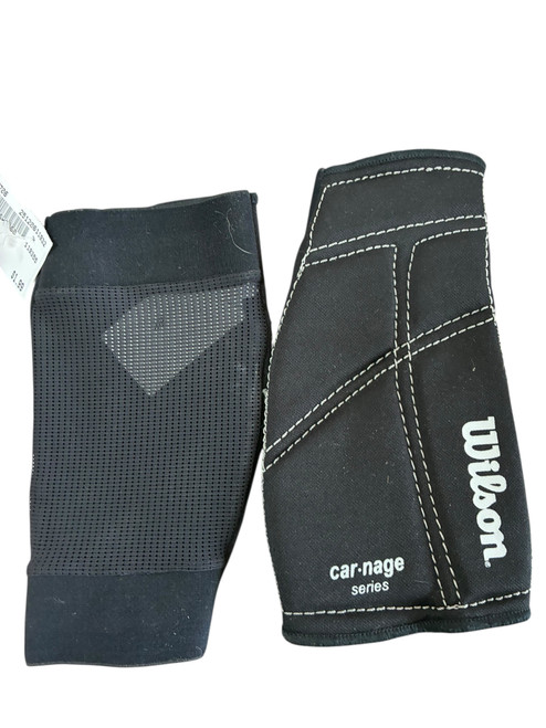 Vist Large View of Product Image Which is Used Wilson Other VB Pads Black Junior