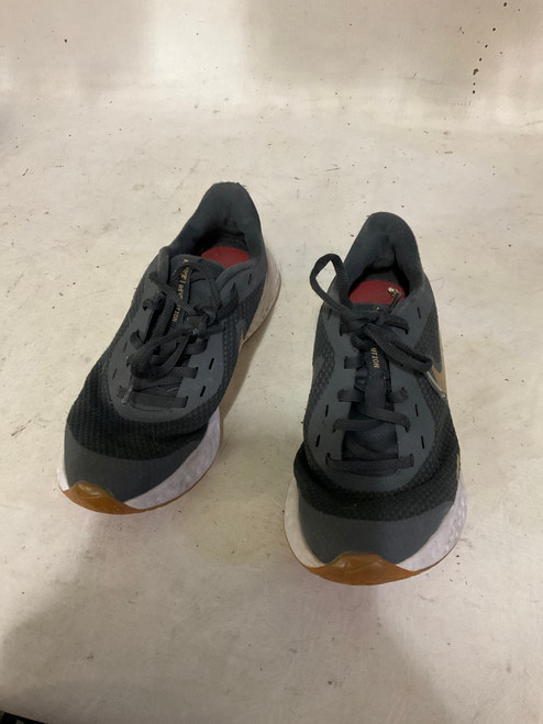 Vist Large View of Product Image Which is Used Nike Running/X-Train Shoes Y